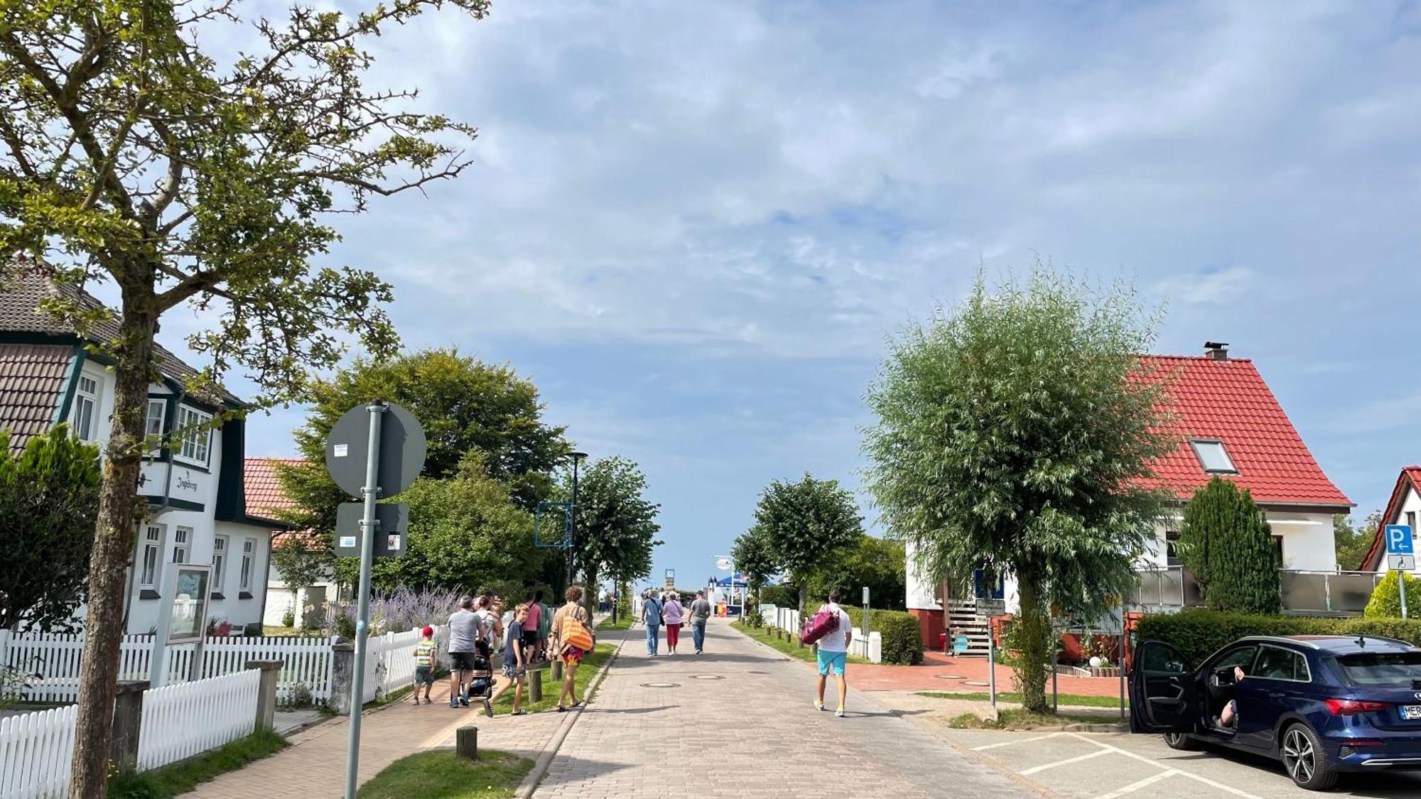 Ostsee-Ferienwohnung-Lipsia Ostseebad Nienhagen Exteriör bild